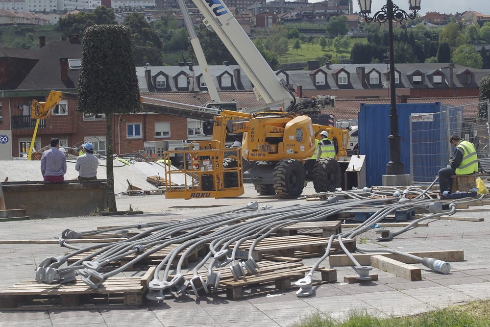 Así se levanta la pasarela de La Florida