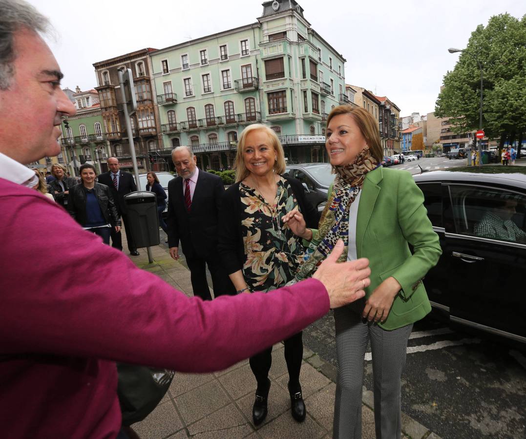 Cospedal participa en un mitin del PP en Avilés