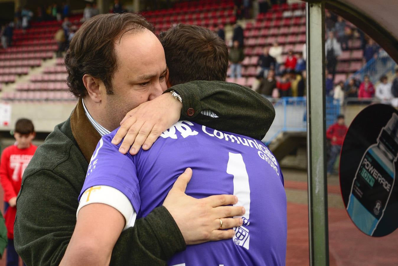 Las mejores imágenes del Compostela 1 - 1 Real Oviedo