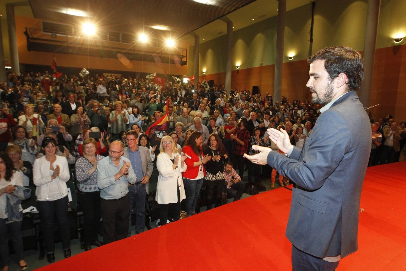 El acto central de campaña de IU, en imágenes