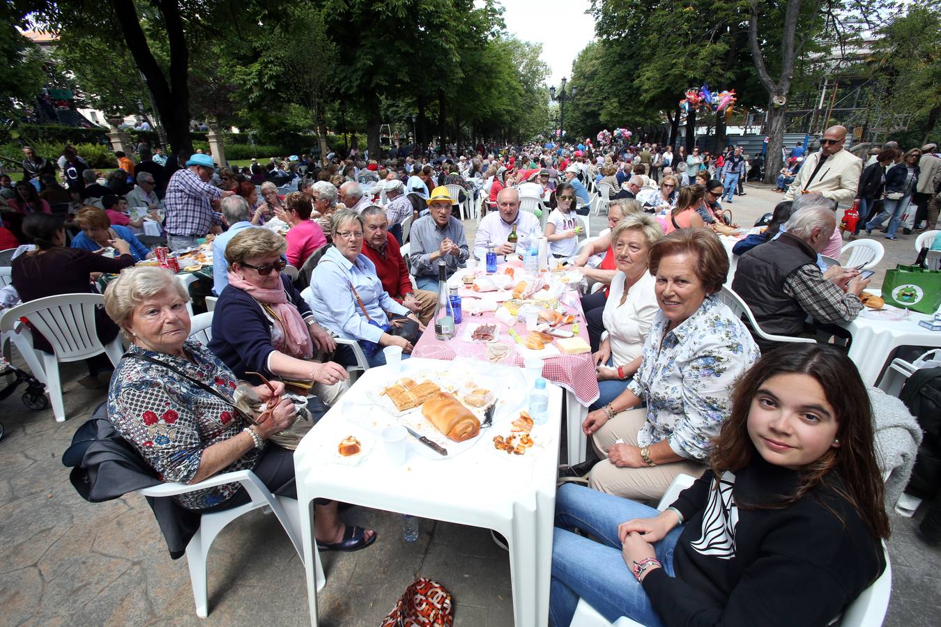 6.500 bollos en el Martes de Campo