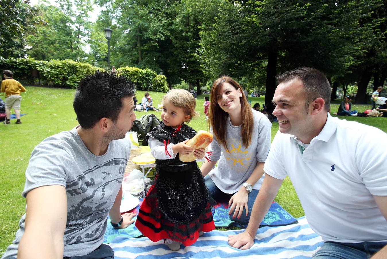 6.500 bollos en el Martes de Campo