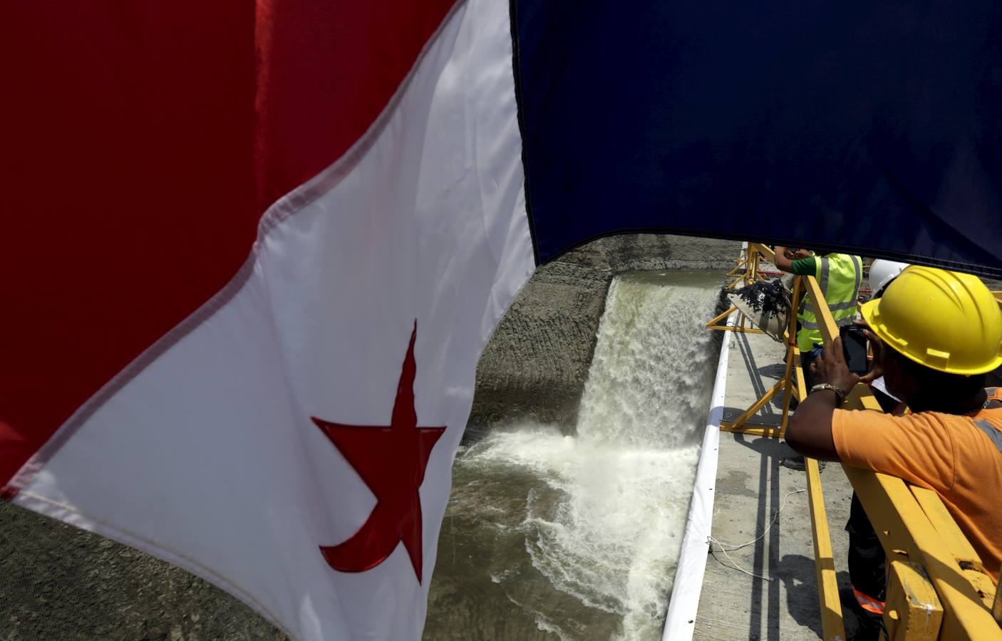 Primeras inundaciones en la expansión del Canal de Panamá