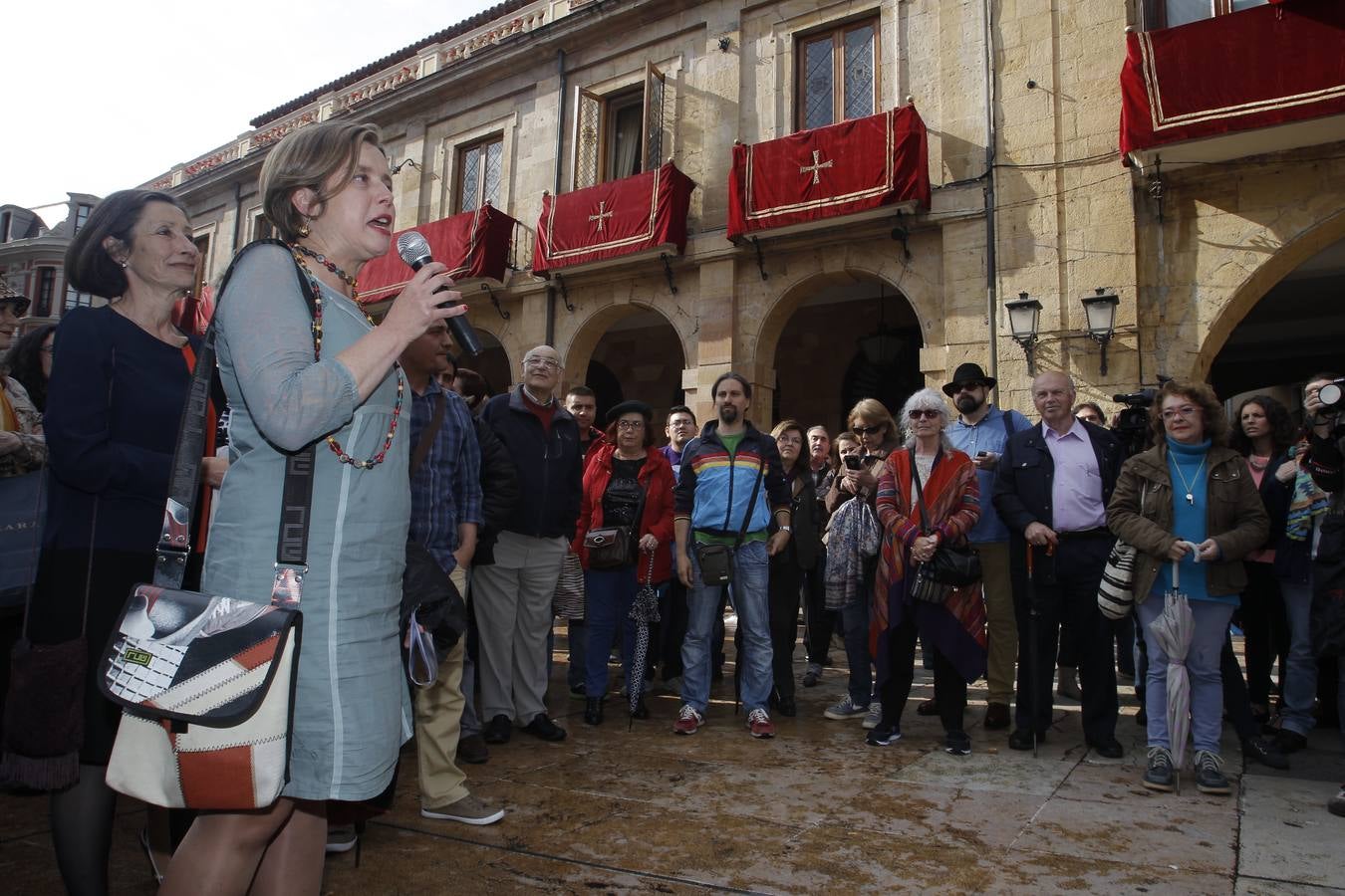 El Pleno de investidura de Oviedo, en imágenes