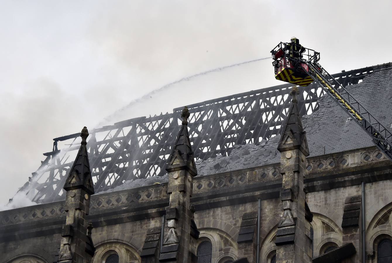 Un incendio destruyó en Nantes parte de una basílica del siglo XIX