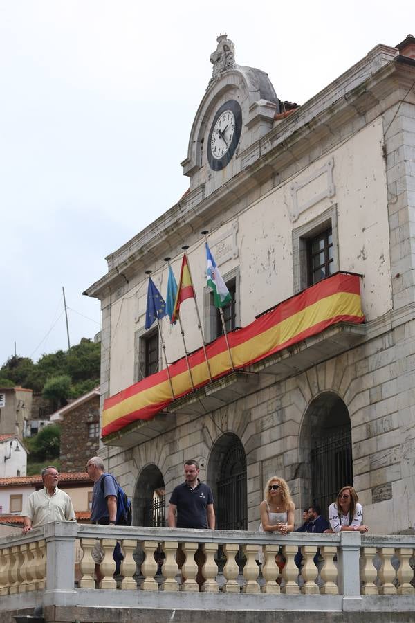Lleno total en Cudillero para escuchar el sermón de L&#039;Amuravela
