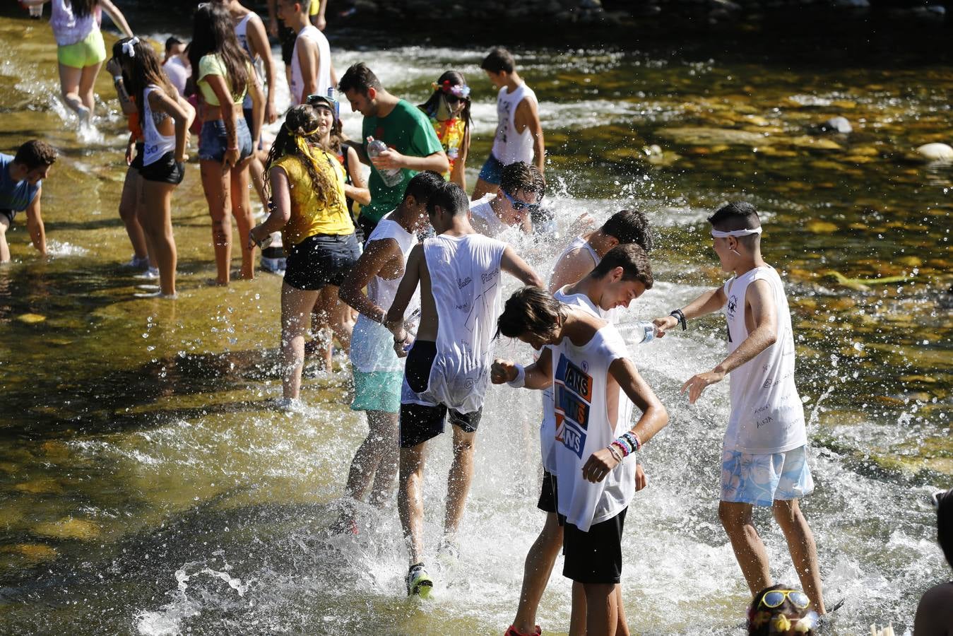 Sotrondio se va de jira para cerrar sus fiestas