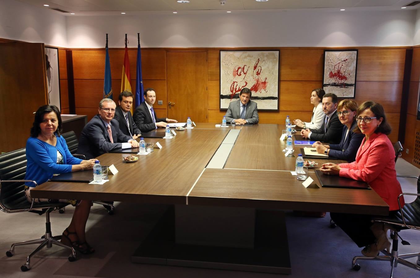 Primer Consejo de Gobierno del nuevo Ejecutivo.