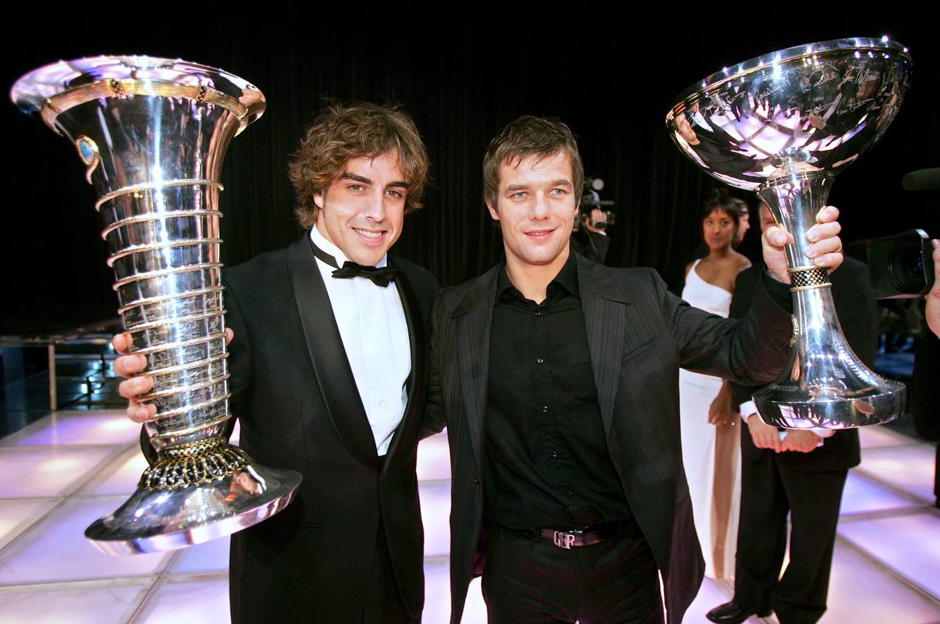 Alonso junto a Sebastian Loeb en una gala de la FIA en la que ambos fueron premiados.