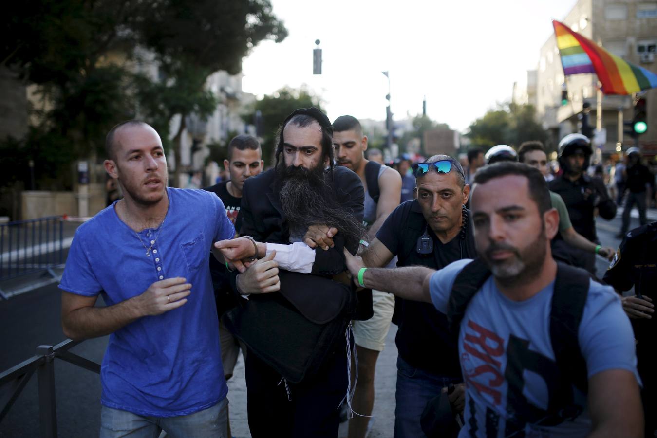 Seis heridos en un ataque durante la marcha del orgullo gay en Jerusalén