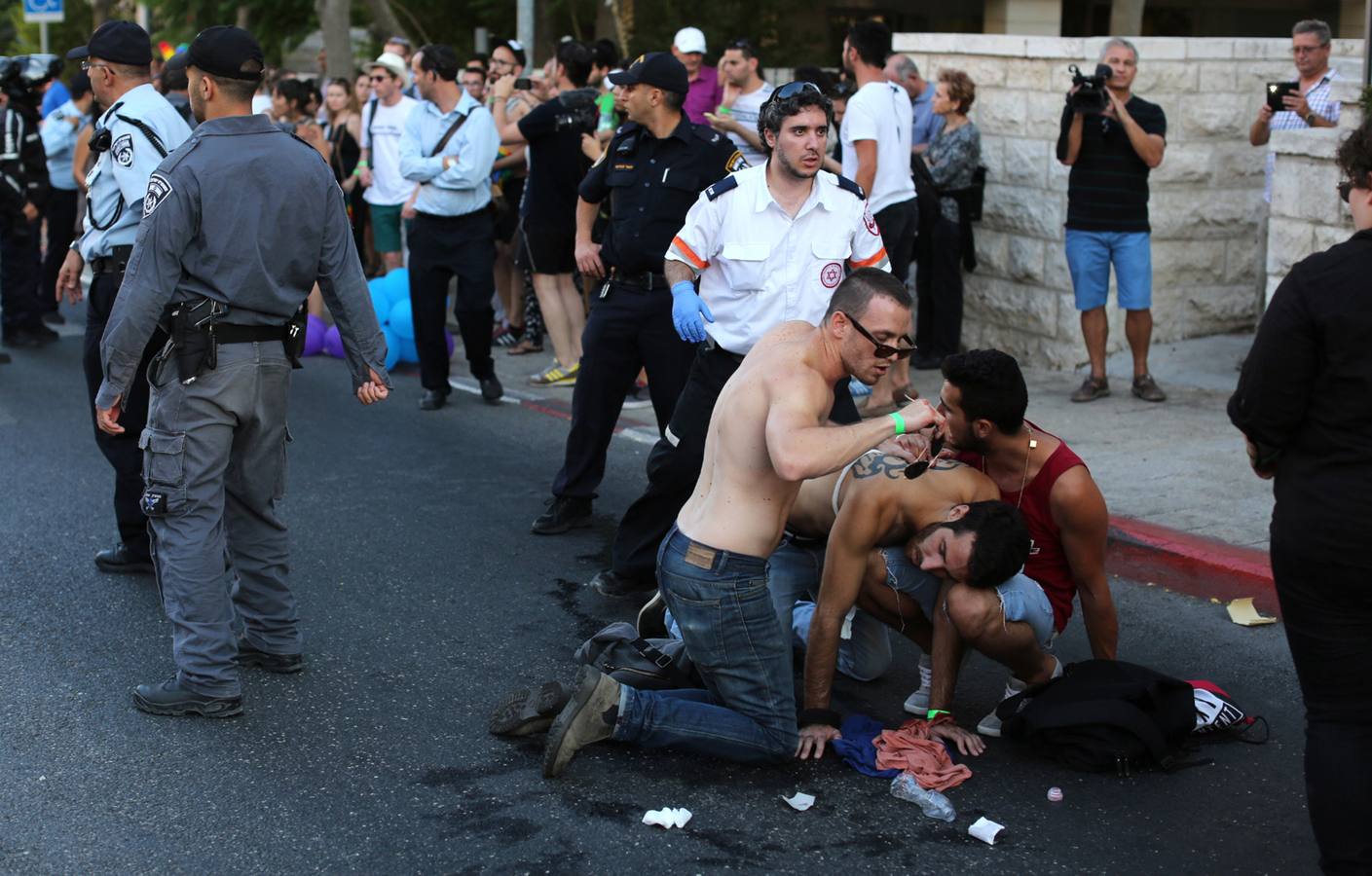 Seis heridos en un ataque durante la marcha del orgullo gay en Jerusalén