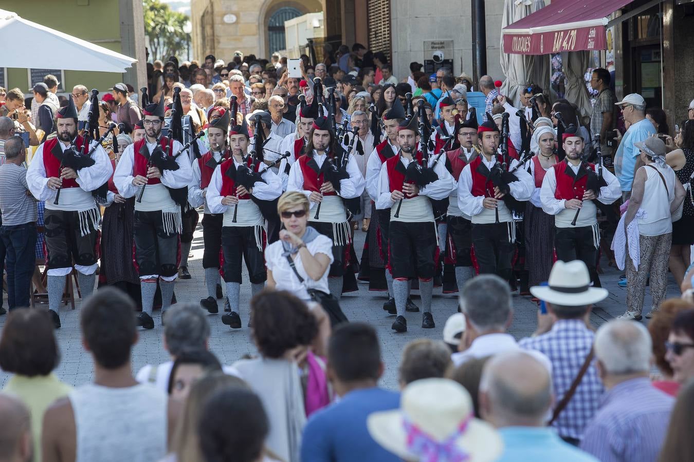 ¿Estuvista en la Jira al Cerro de Gijón? ¡Búscate!