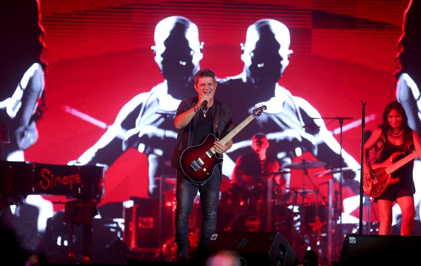 Alejandro Sanz enamora en Gijón