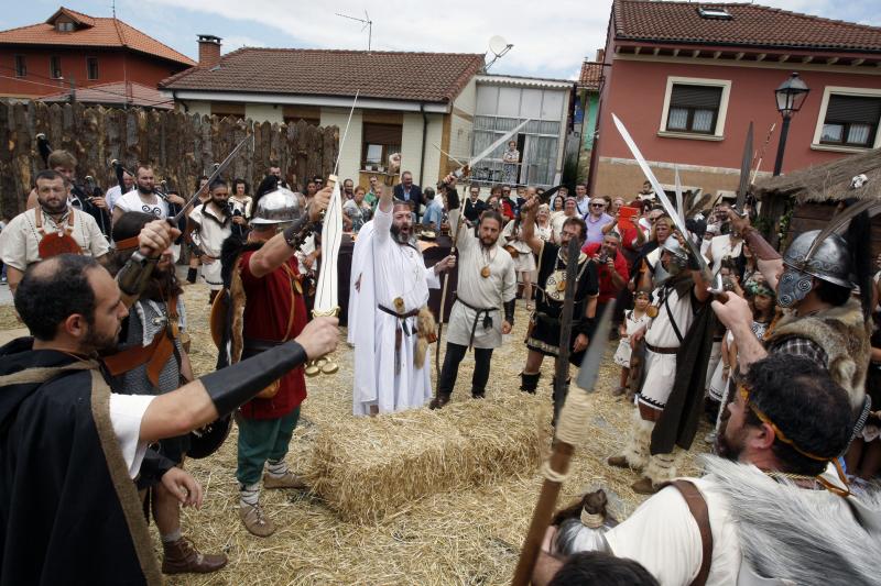 Astures y romanos se enfrentan en la batalla de Carabanzo