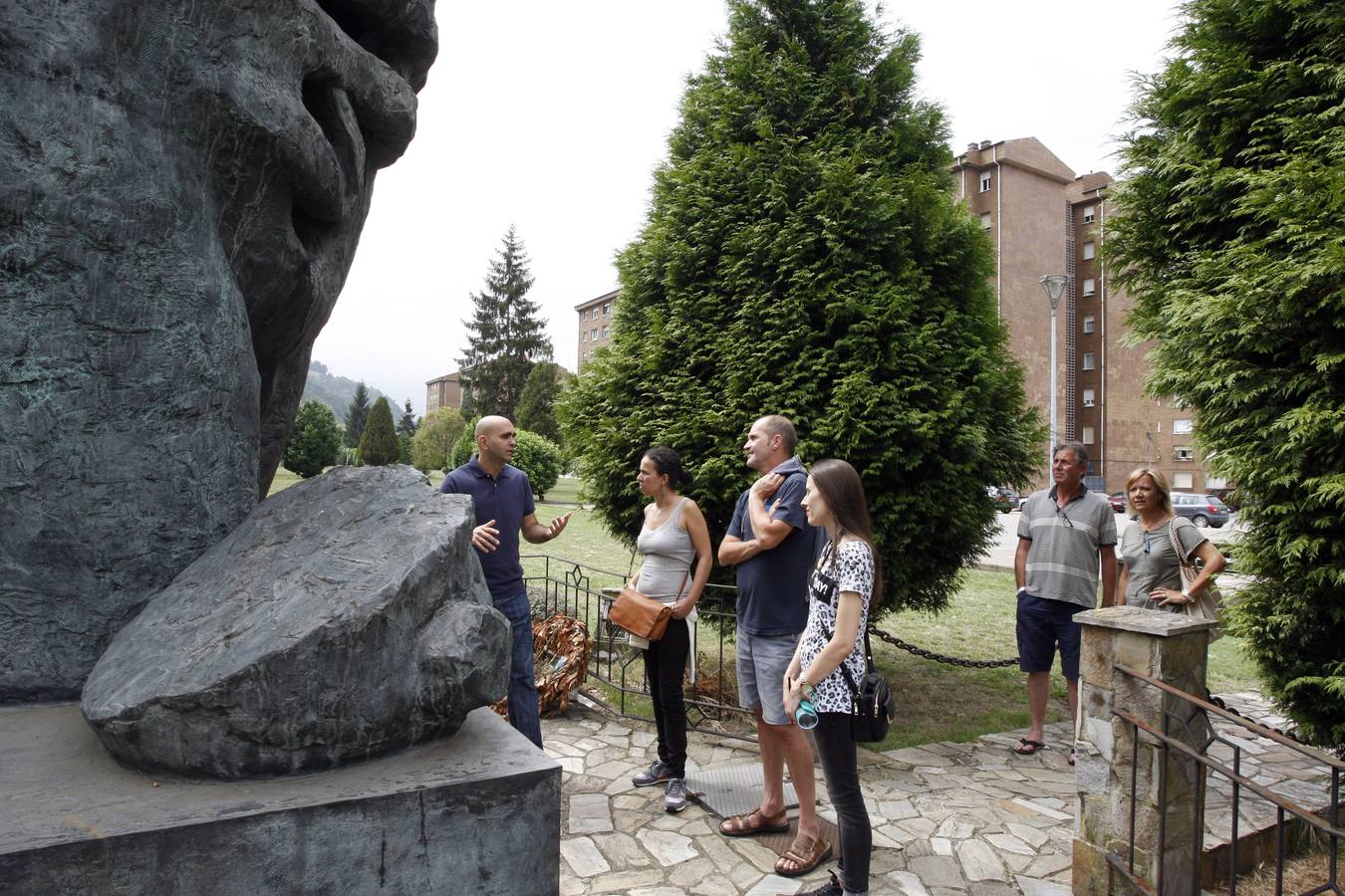 Dos horas para descubrir los secretos de Mieres