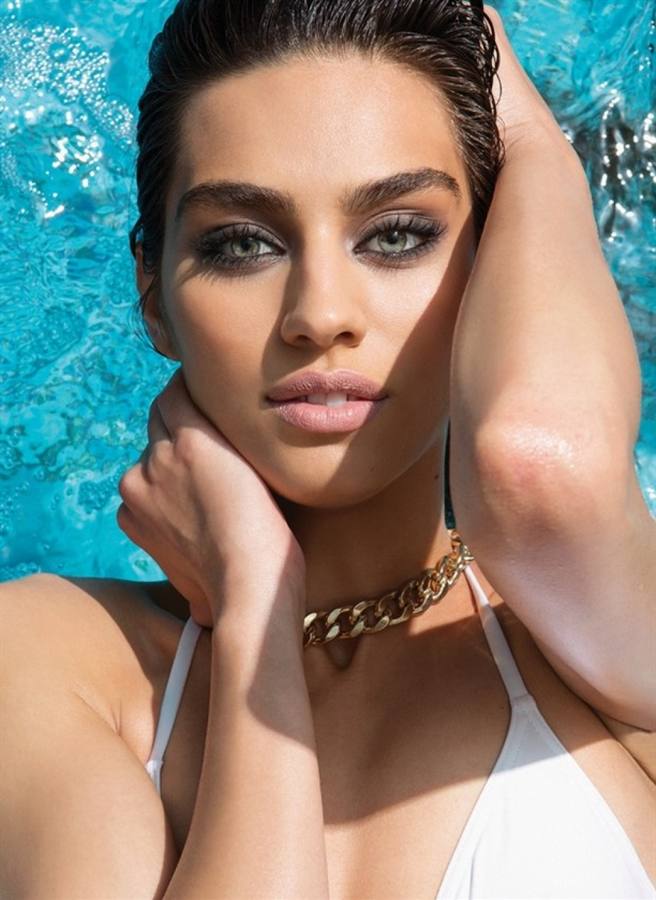 Así es Miss Turquía 2014, Amine Gülşe