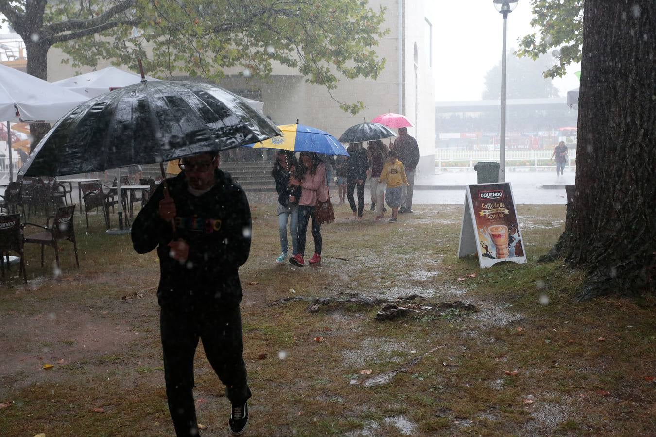 El Hípico se despide con lluvia