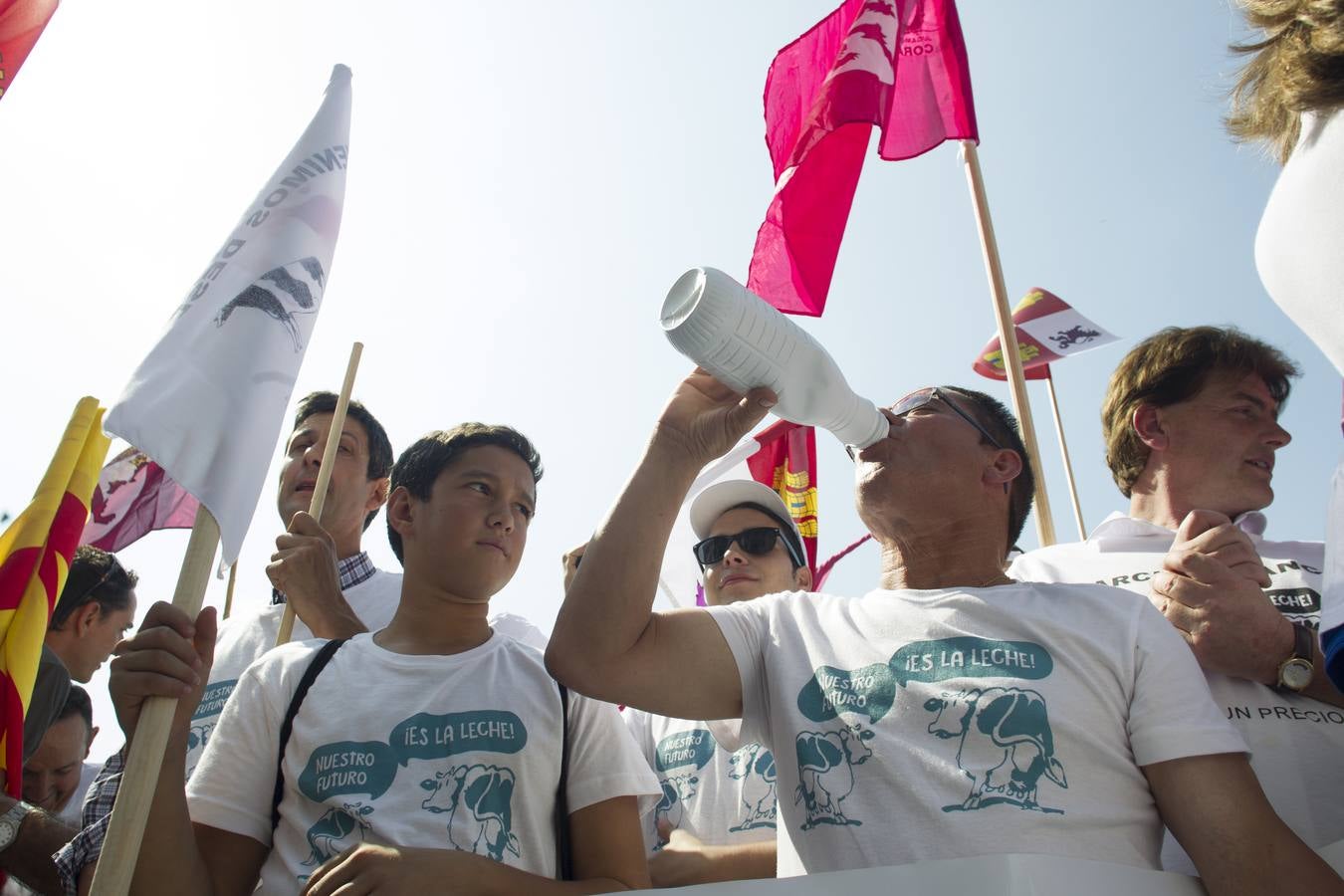 Marcha blanca por el futuro del sector lácteo