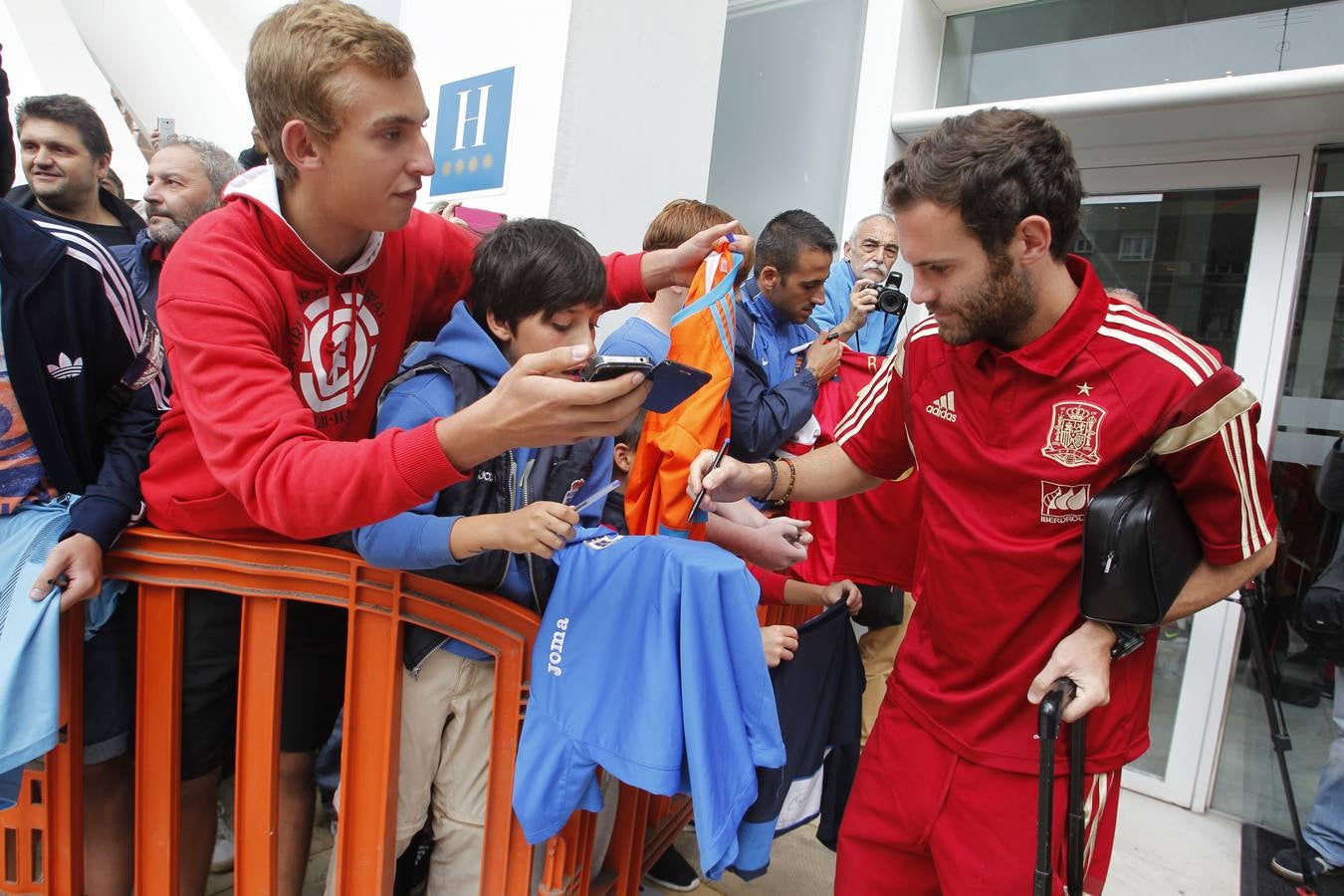 Asturias, locura por &#039;la Roja&#039;