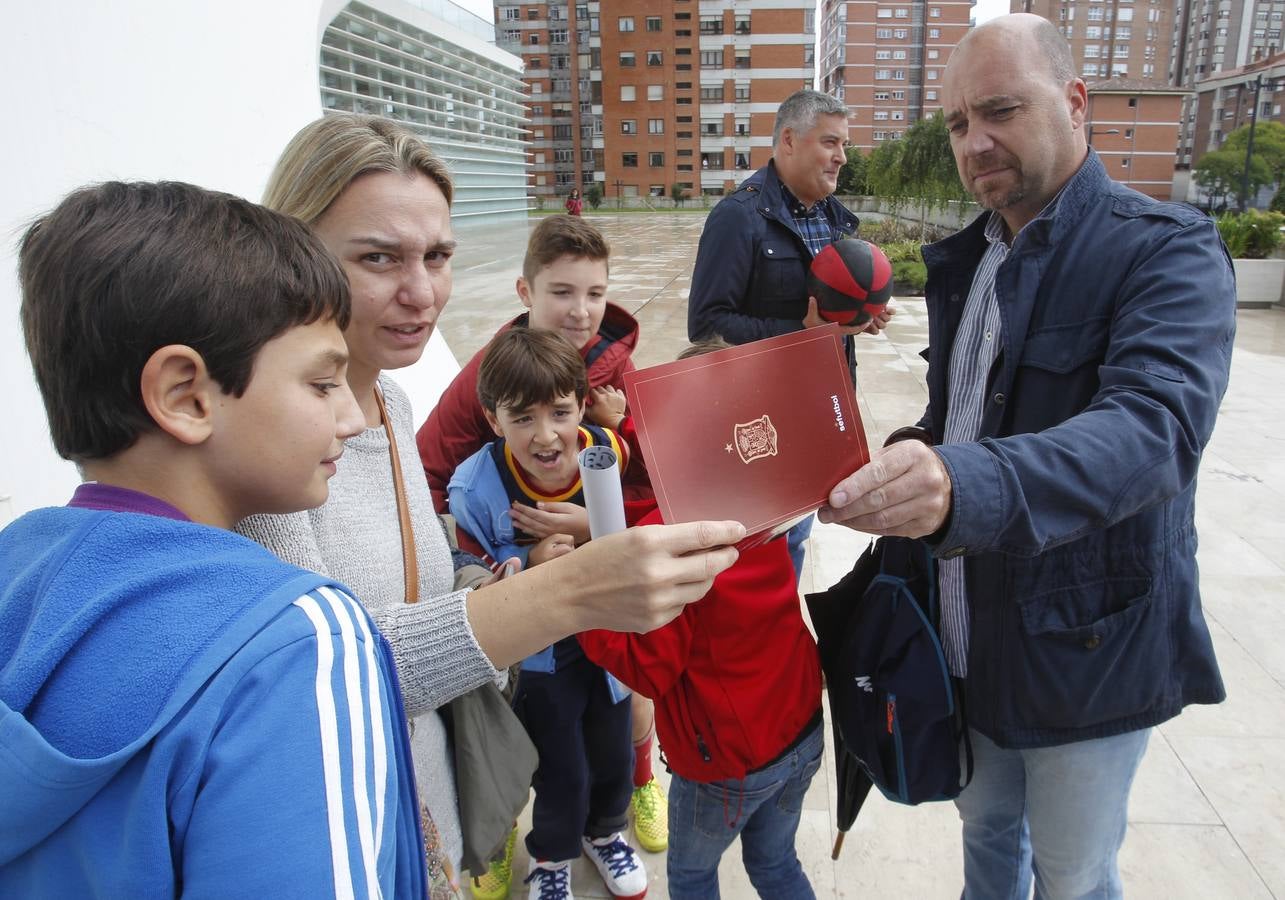 Asturias, locura por &#039;la Roja&#039;