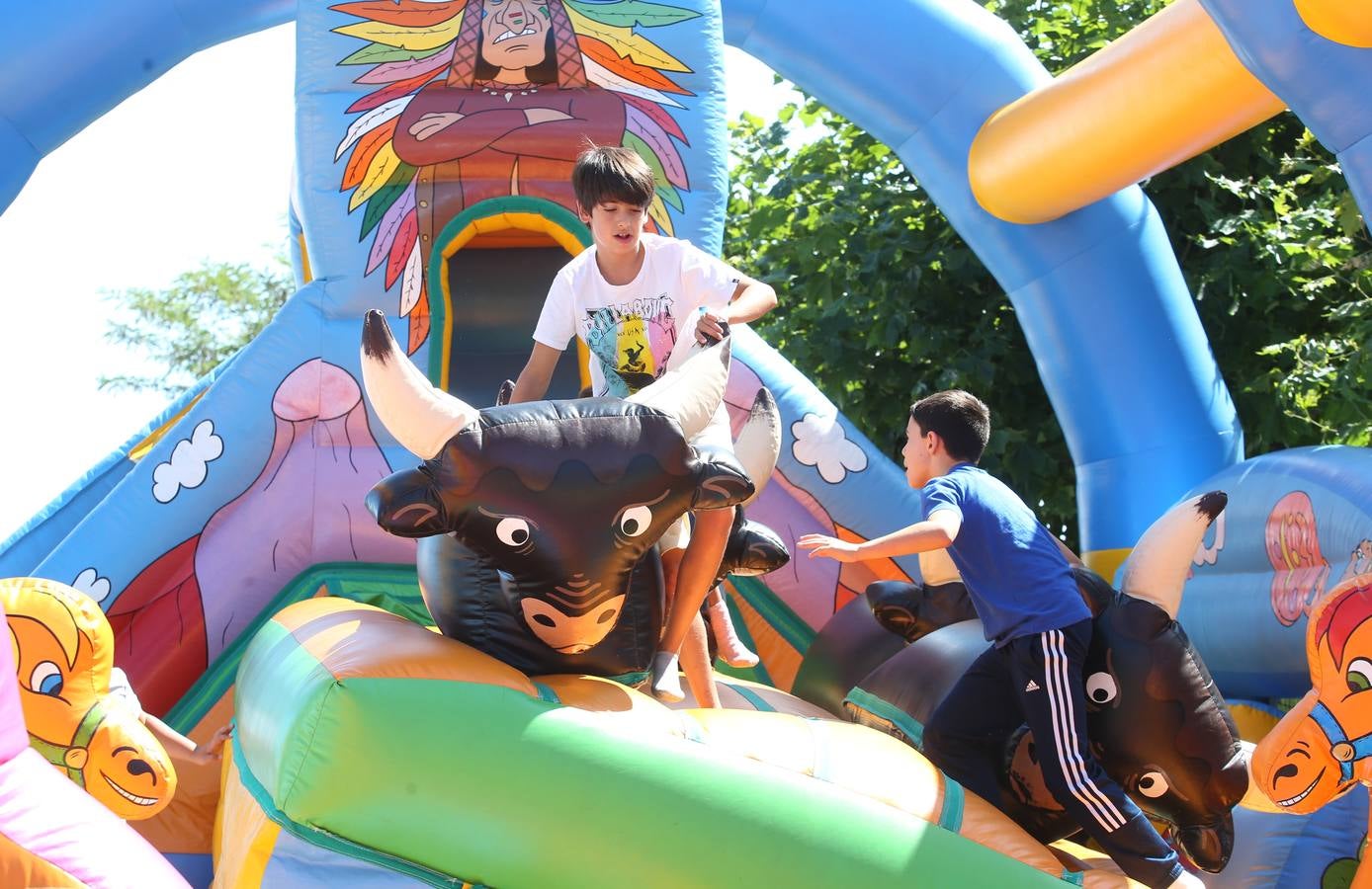 El Centro Asturiano de Oviedo celebra el Día de Asturias