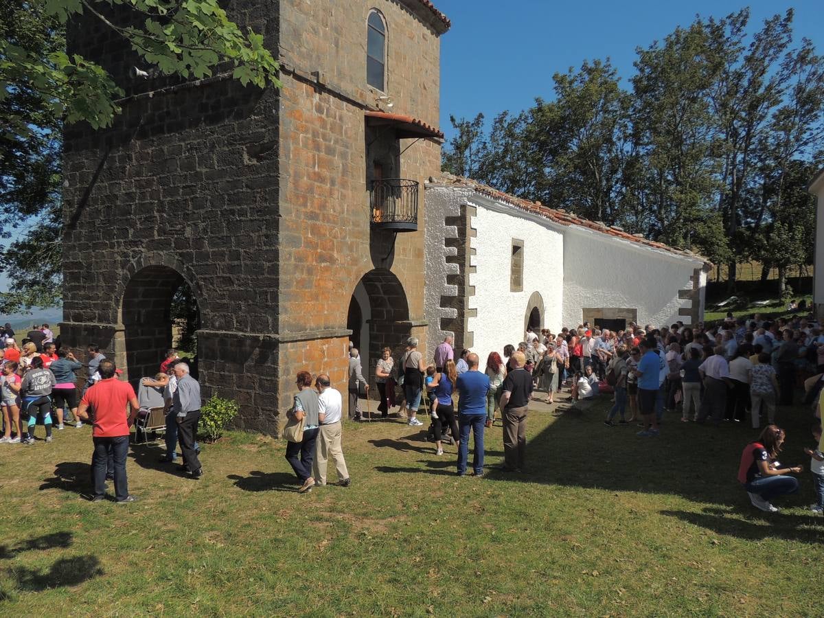 Fiestas en honor a la Virgen del Acebo en Cangas del Narcea