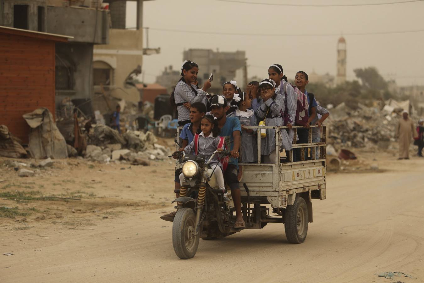 Una tormenta de arena asola Gaza