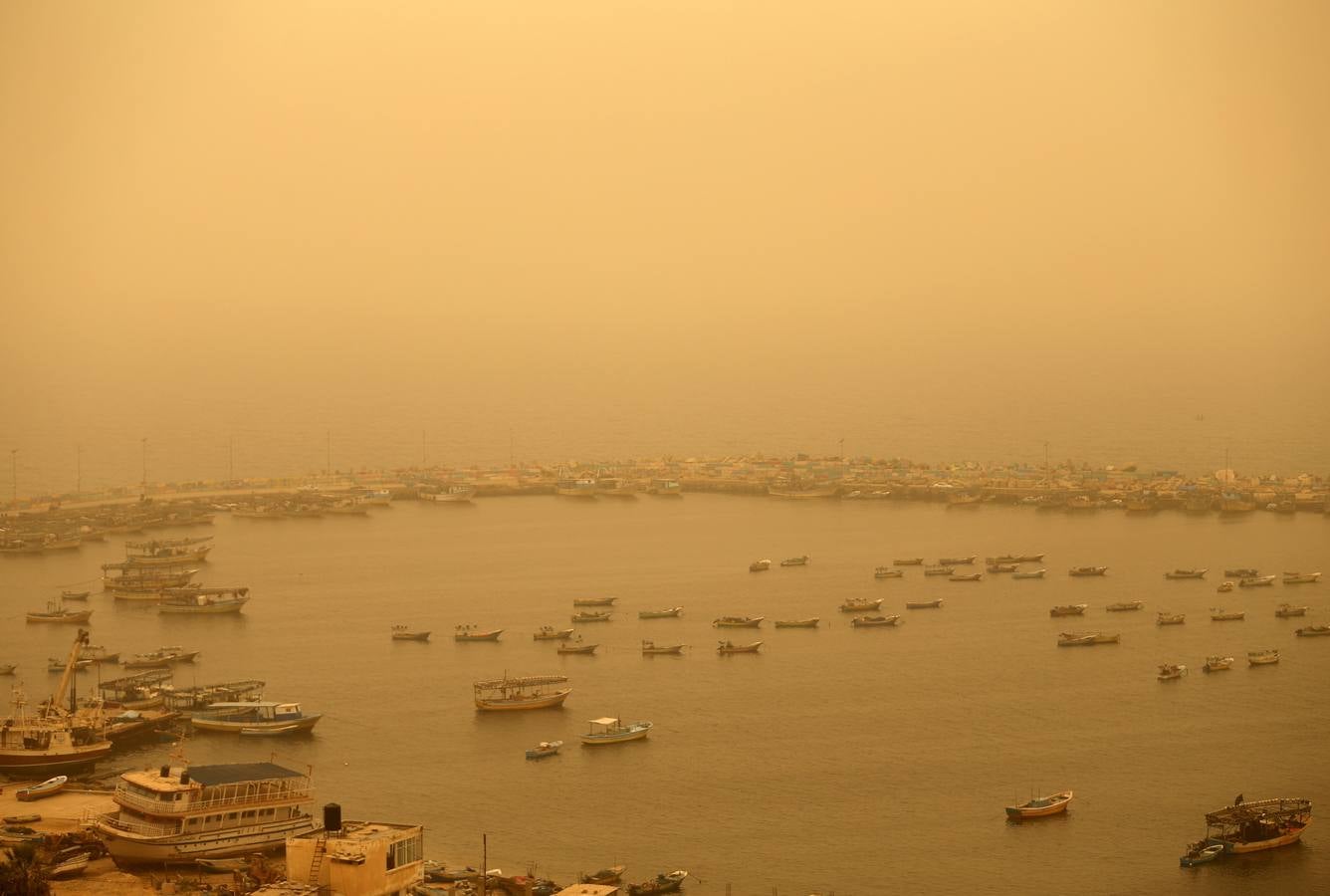 Una tormenta de arena asola Gaza