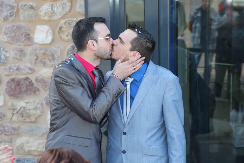 Cabrales acoge su primera boda gay