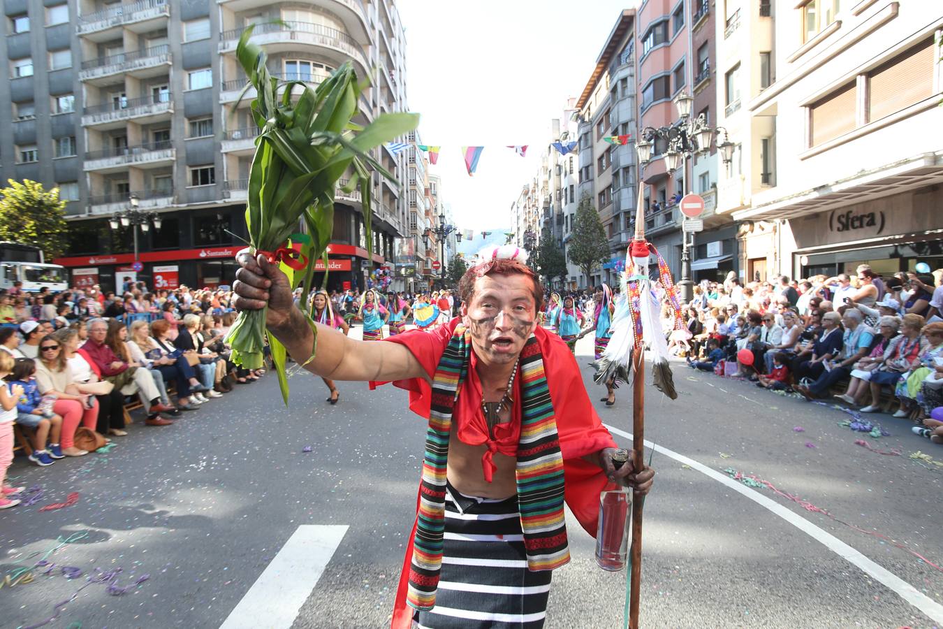 Desfile del Día de América en Aturias