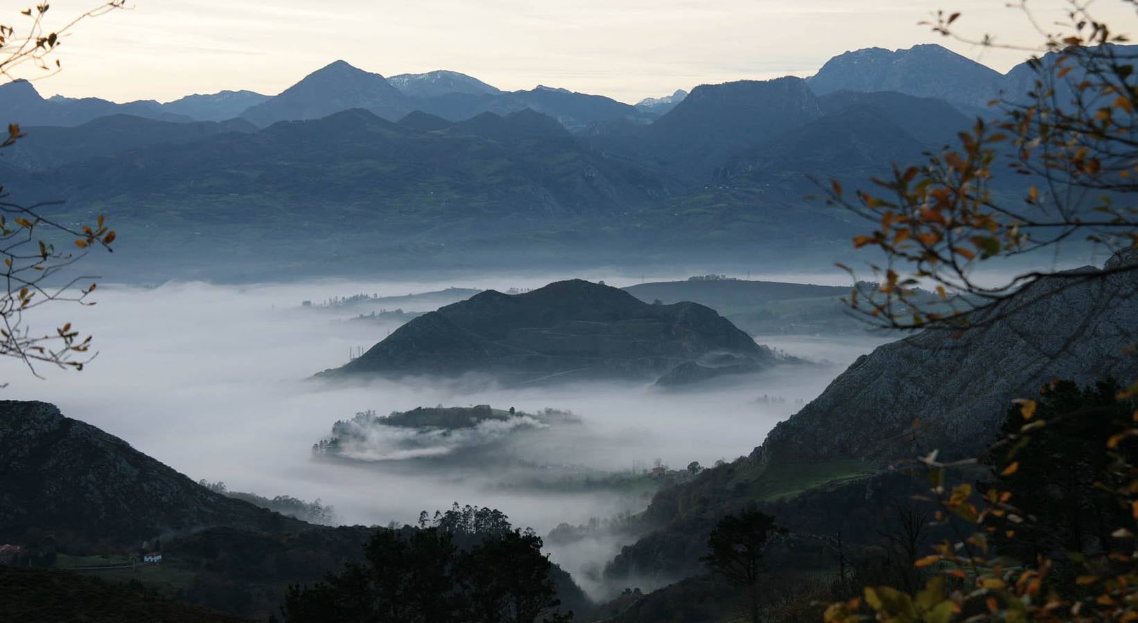 Subida al Fito. Selección de imágenes de los fotógrafos de EL COMERCIO.