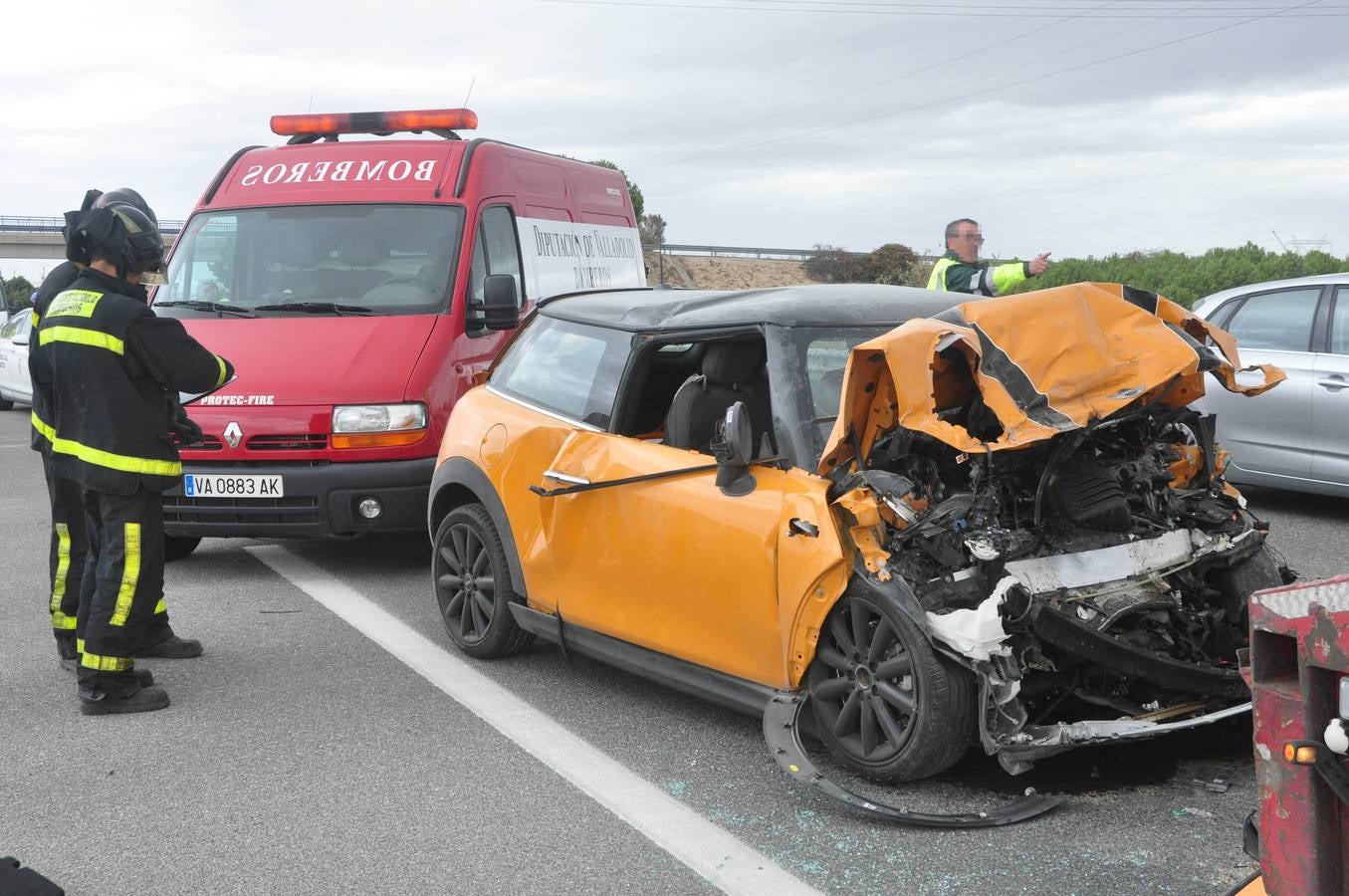 Una mujer fallecida y una herida grave en una nueva colisión múltiple en la A-6 a la altura de Medina del Campo