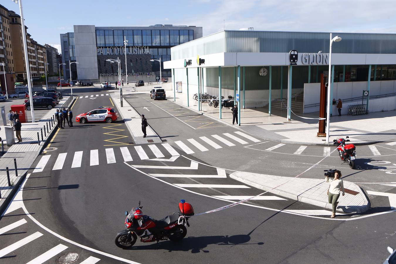 Aviso de bomba en el Palacio de Justicia gijonés