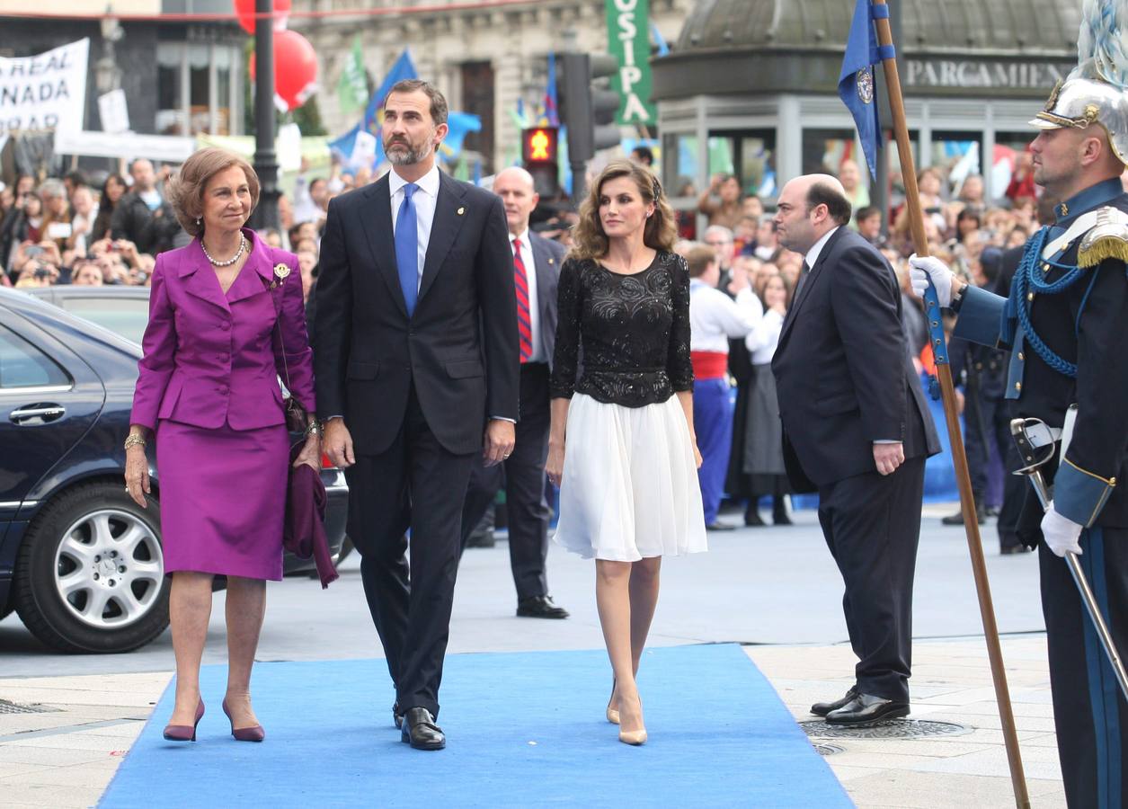 Premios Princesa de Asturias. Los looks se Doña Letizia