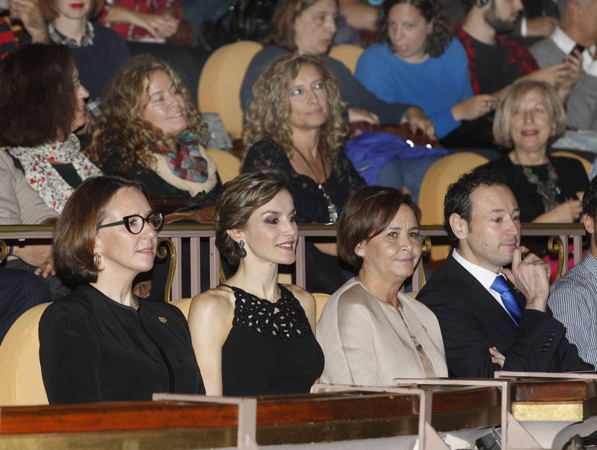 Premios Princesa de Asturias. La Reina y Coppola, ovacionados en Gijón