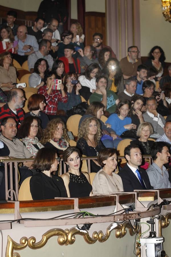 Premios Princesa de Asturias. La Reina y Coppola, ovacionados en Gijón