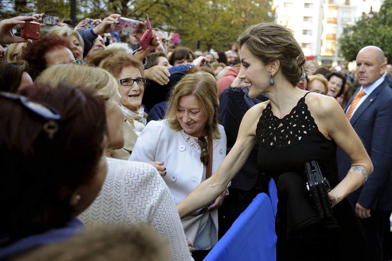 Premios Princesa de Asturias | La Reina en Gijón, entre aplausos y saludos