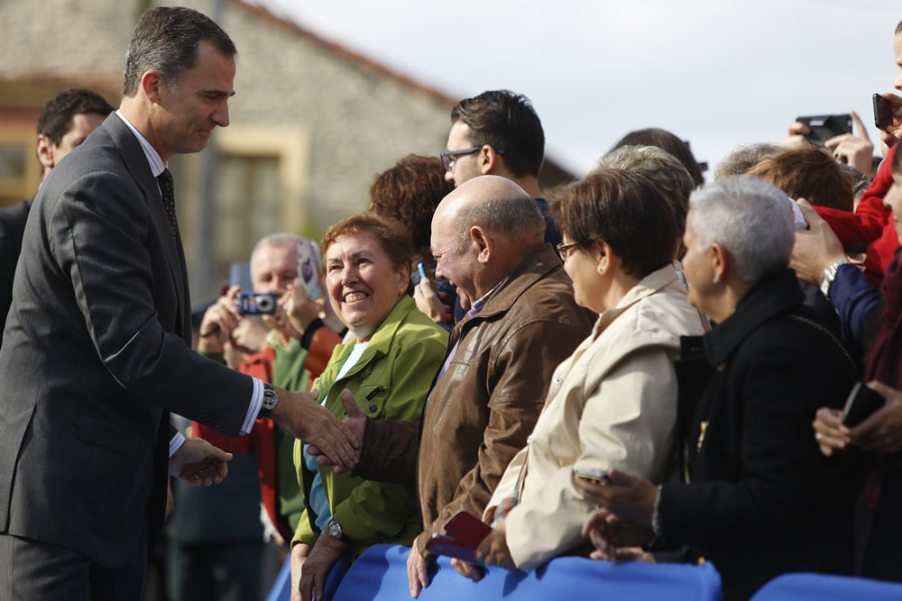 Premios Princesa | Los Reyes visitan Colombres