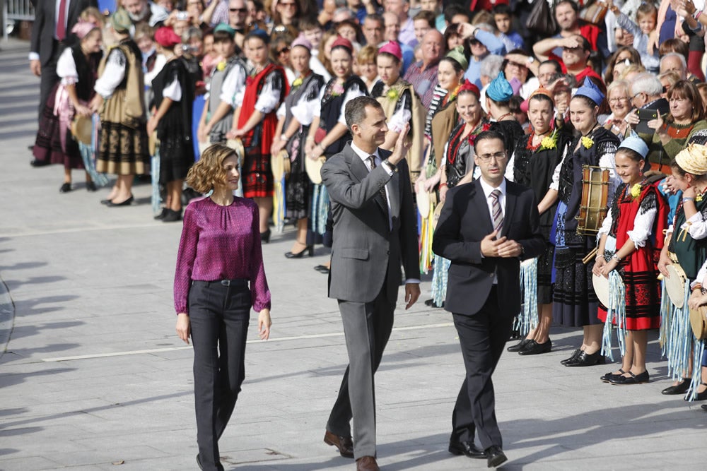 Premios Princesa | Los Reyes visitan Colombres (3)