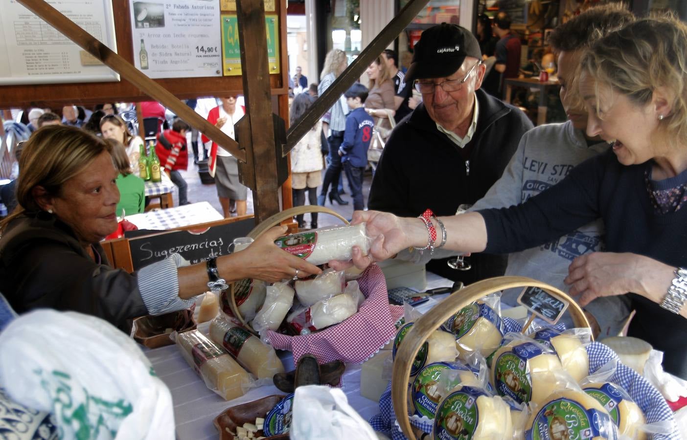 Gascona celebra con una gran &#039;fondue&#039; la feria de quesos