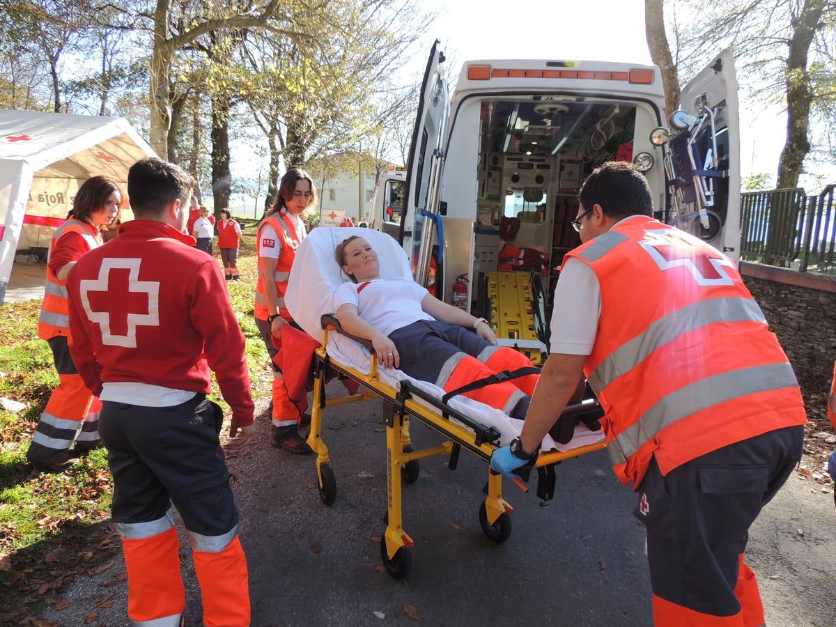 Simulacro de emergencias ante catástrofes en Tineo