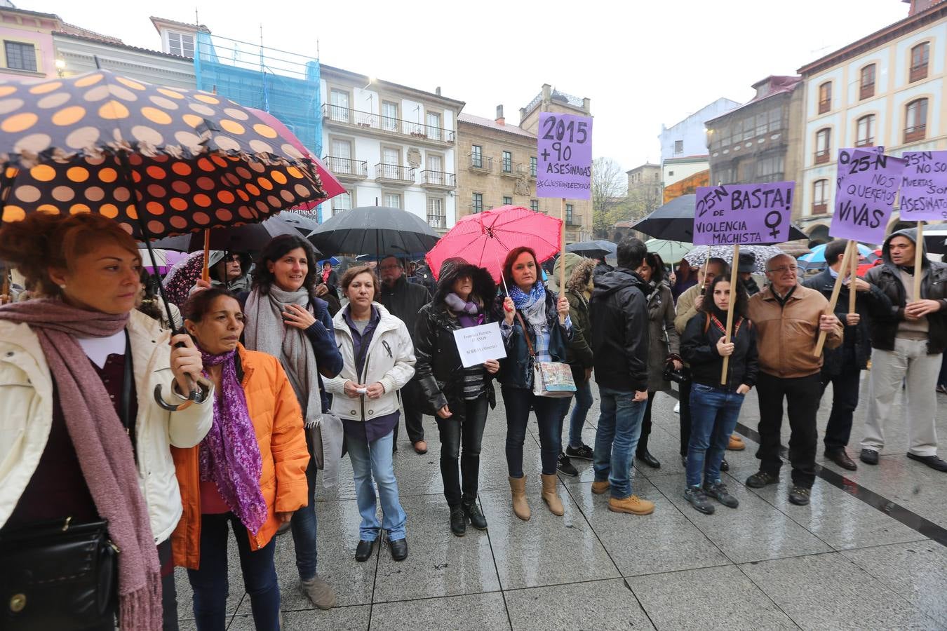 Celebración del Día contra la Violencia hacia las Mujeres en Avilés