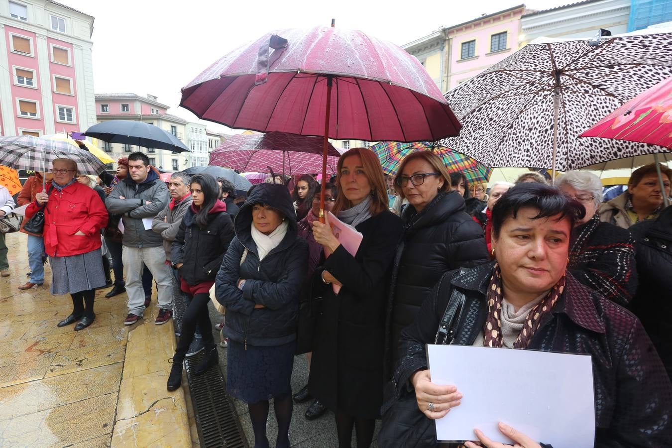 Celebración del Día contra la Violencia hacia las Mujeres en Avilés