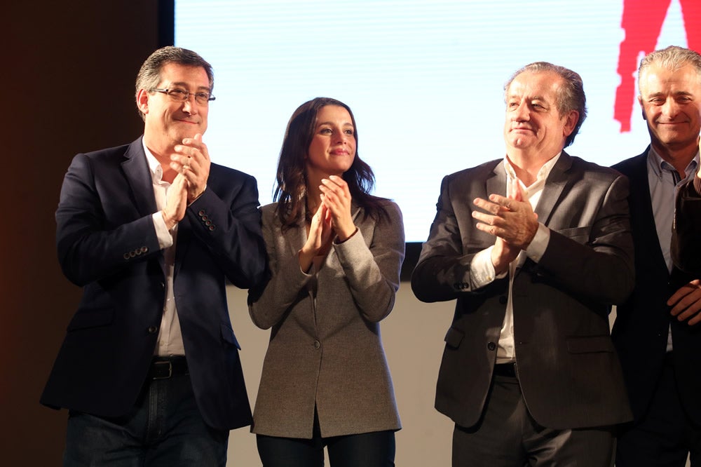 Mitin de Ciudadanos en Oviedo