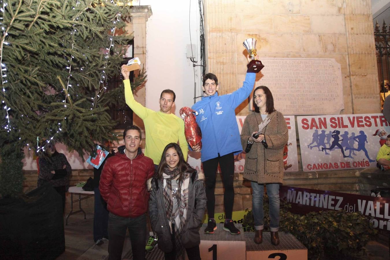 Decenas de corredores cierran el año en Cangas de Onís