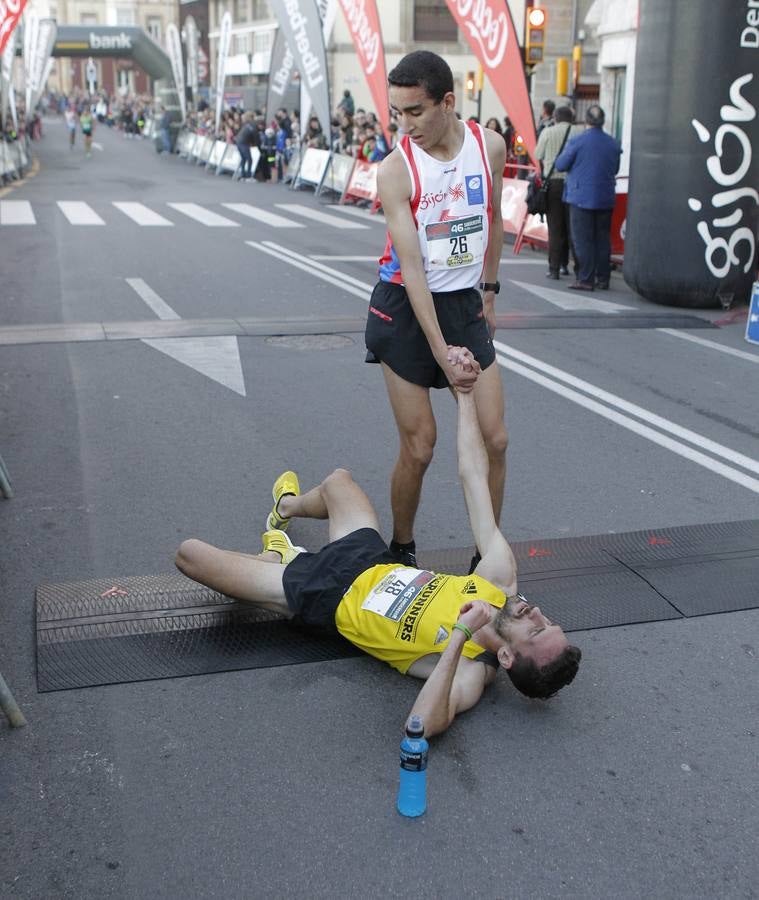 Las mejores imágenes de la San Silvestre de Gijón