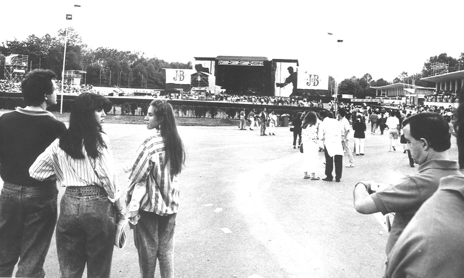 Cuando David Bowie actuó en Gijón