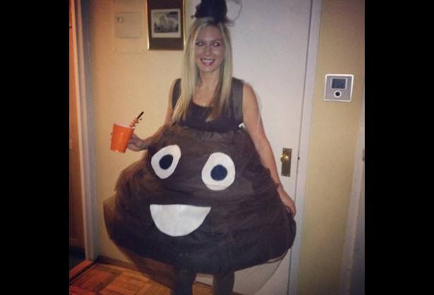 Disfraz de Emoticono. ¿Quieres destacar entre toda esa cantidad de disfraces originales que se congregarán en las calles Mira estas 10 propuestas