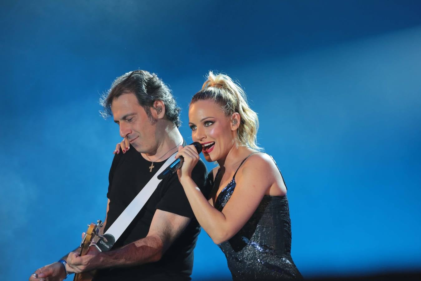 Edurne, la cantante de la eterna sonrisa