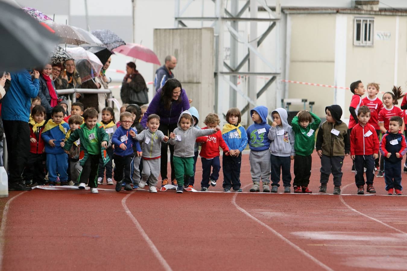 Tercera prueba clasificatoria de los Juegos Deportivos de Asturias en Mieres
